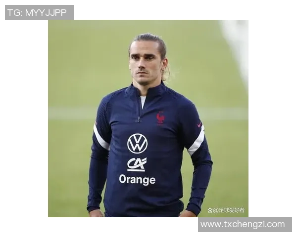 黑皮足球明星盘点:他们在绿茵场上的辉煌与传奇故事